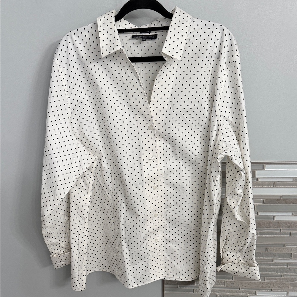 Jones New York White and Black Polka Dot Shirt
